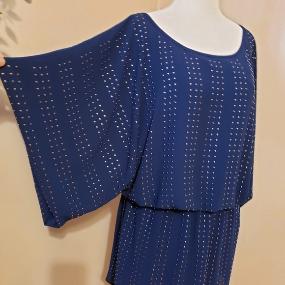 STUNNING DRAPING OVERSIZED DRESS studded - Picture 6 of 11